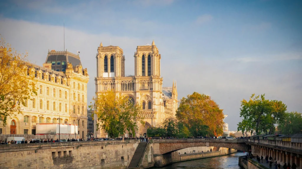 paris